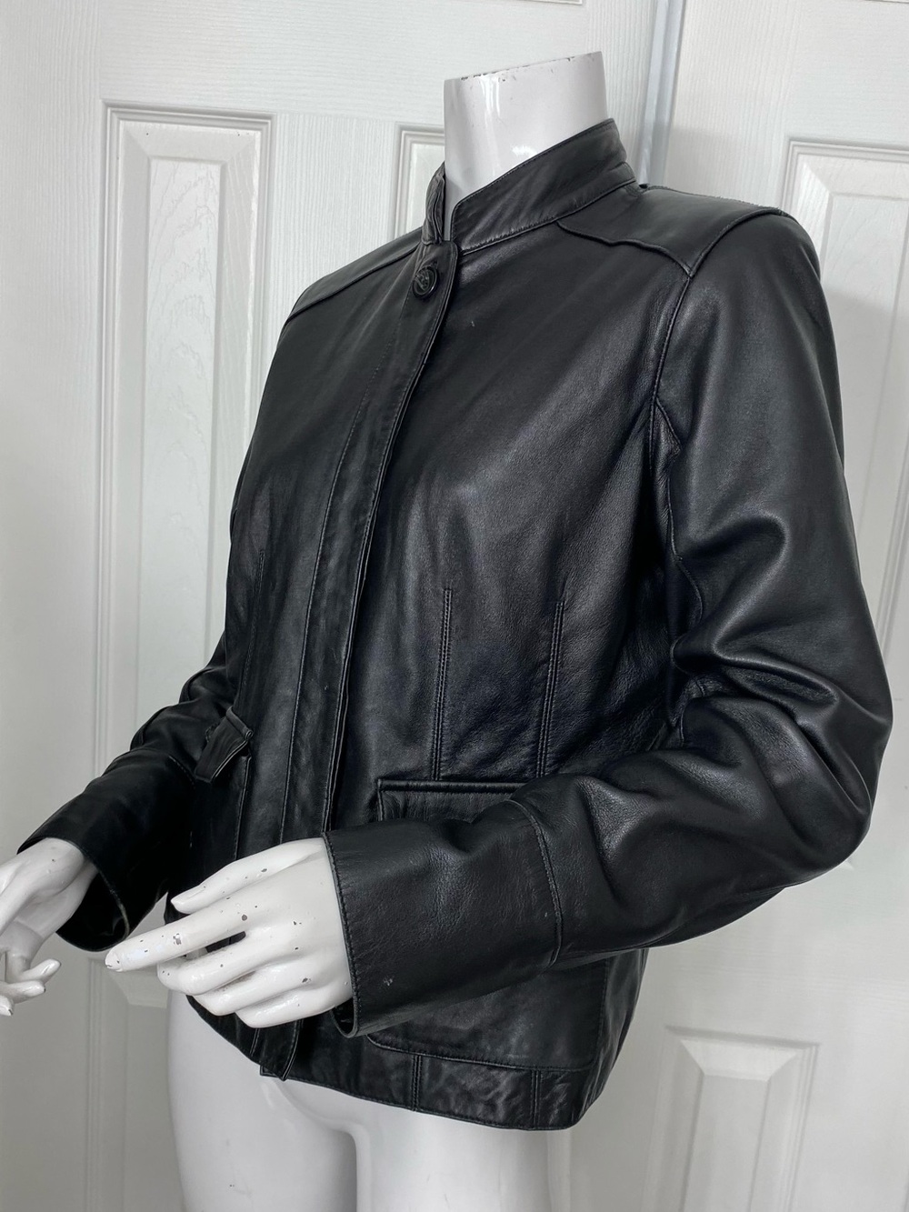 💯 Leather Button-Front Jacket - Picture 7 of 15